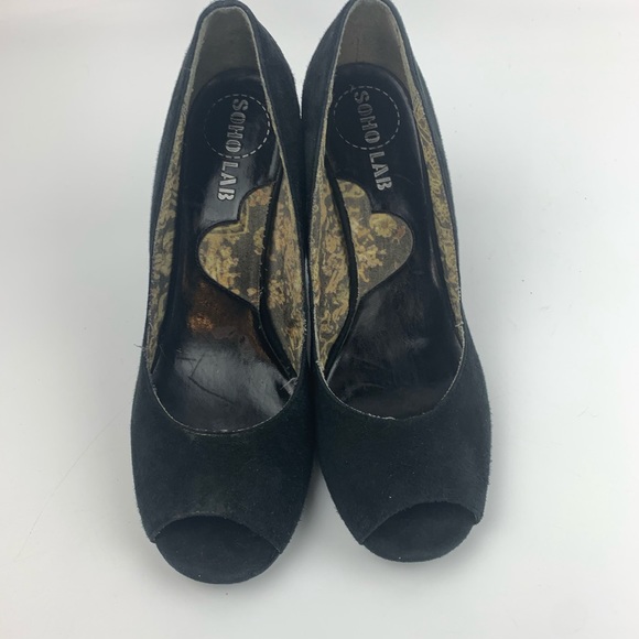SOHO LAB Black Suede Peep Toe Heels Pinup Sz 8 - Picture 4 of 7